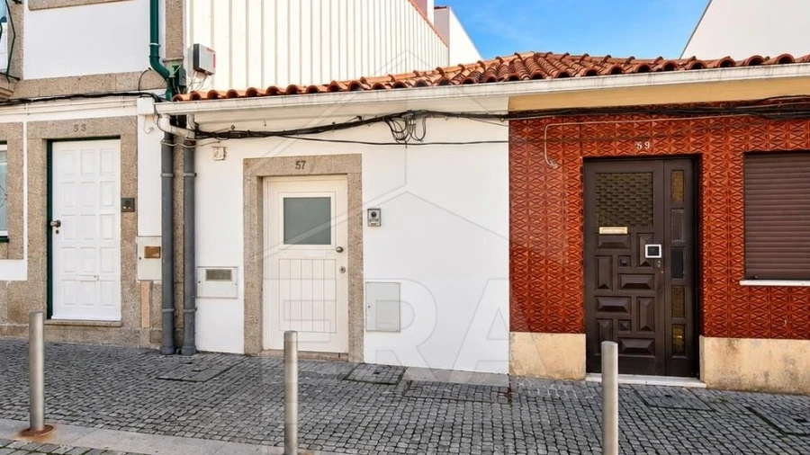 Moradia T1 para Venda em Santa Maria Maior e Monserrate e Meadela
