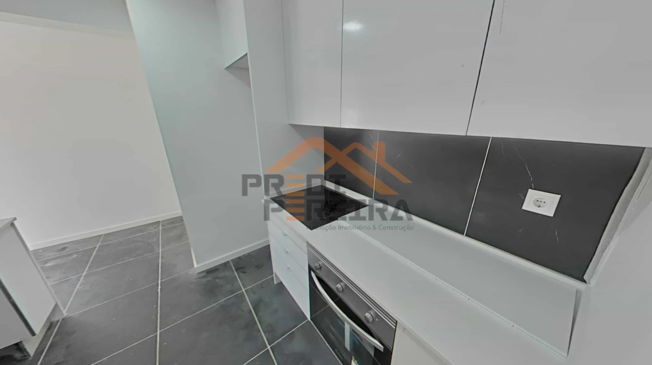 Apartamento T3 para Venda em Odivelas Foto 19