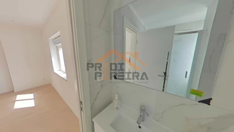 Apartamento T3 para Venda em Odivelas
