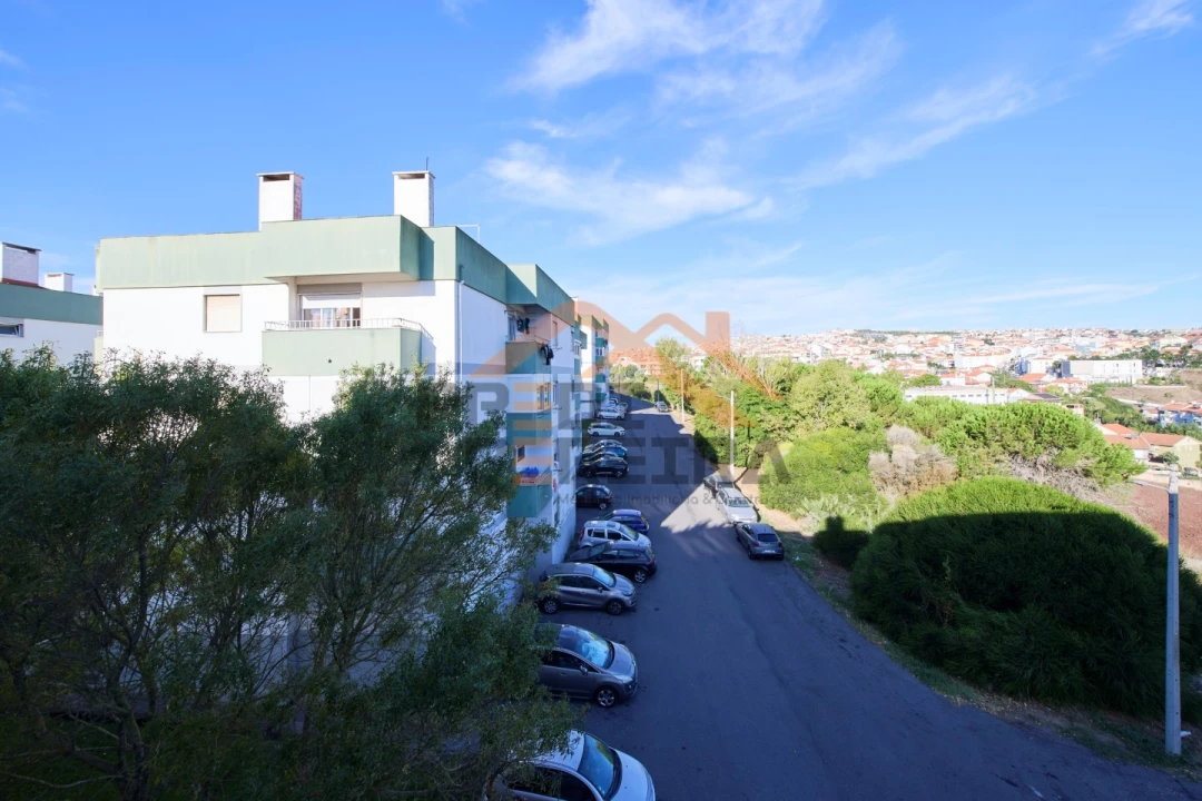 Apartamento T3 para Venda em Odivelas Foto 8