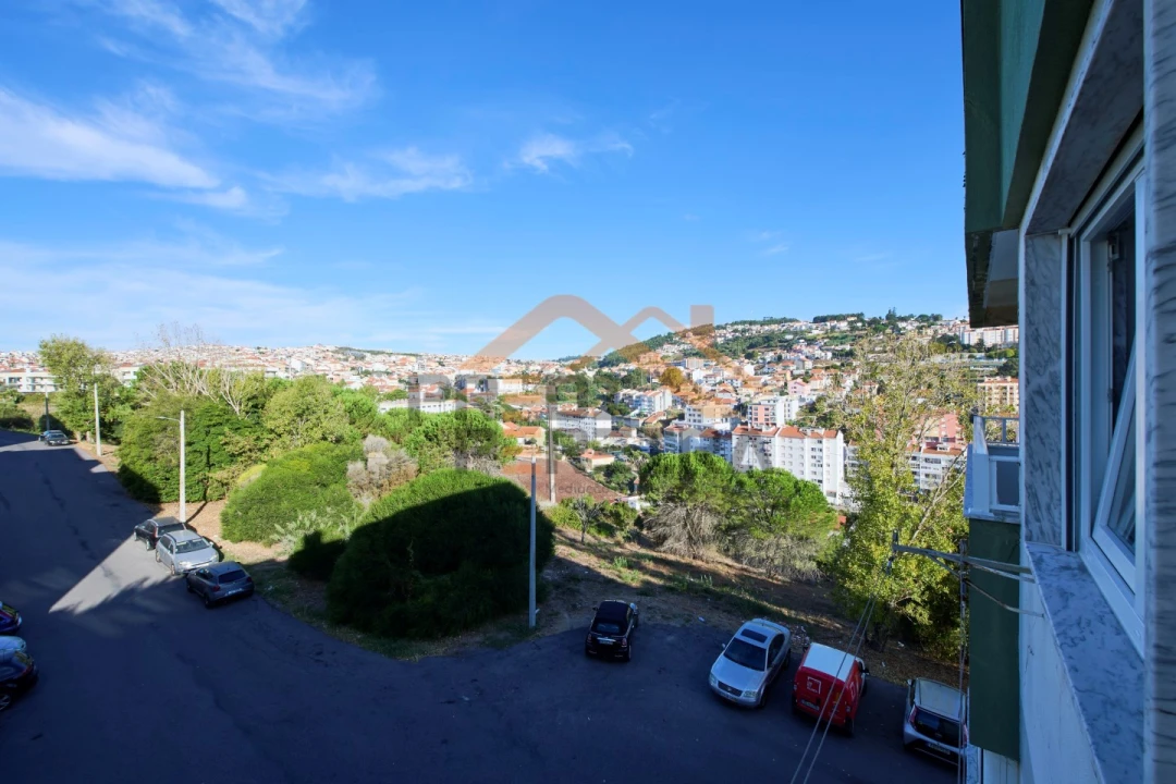 Apartamento T3 para Venda em Odivelas Foto 10