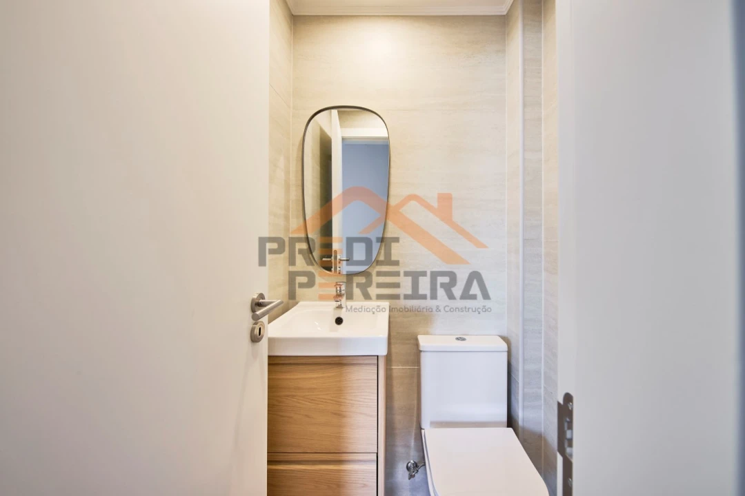 Apartamento T3 para Venda em Odivelas Foto 30