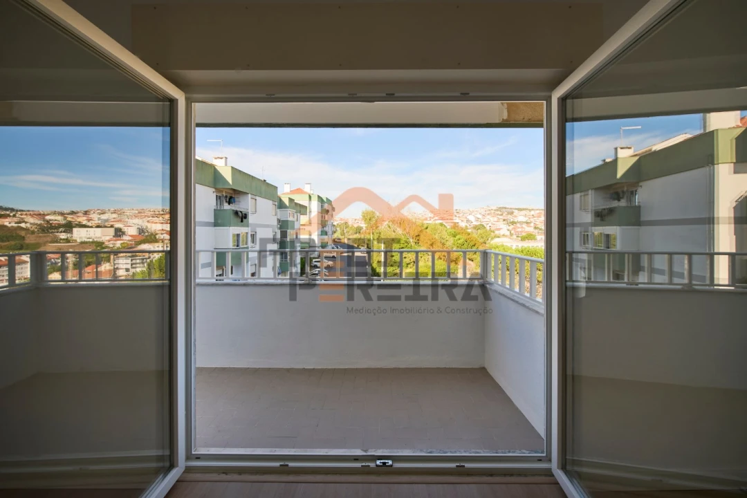 Apartamento T3 para Venda em Odivelas Foto 24