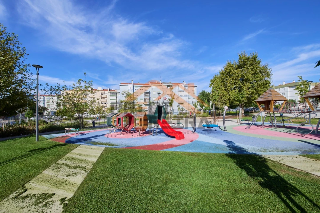 Apartamento T3 para Venda em Odivelas Foto 58