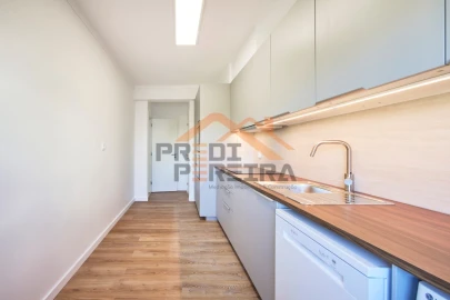 Apartamento T3 para Venda em Odivelas