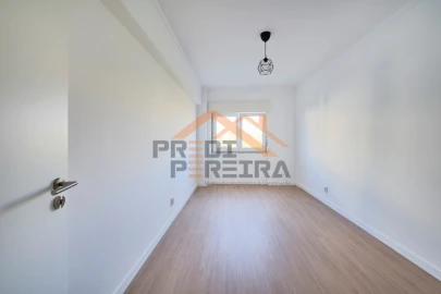 Apartamento T3 para Venda em Odivelas