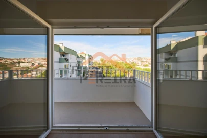 Apartamento T3 para Venda em Odivelas
