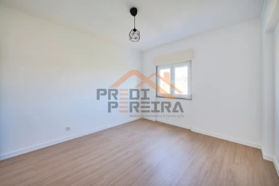 Apartamento T3 para Venda em Odivelas