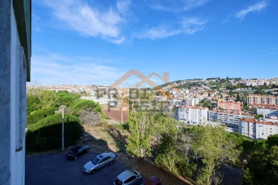 Apartamento T3 para Venda em Odivelas