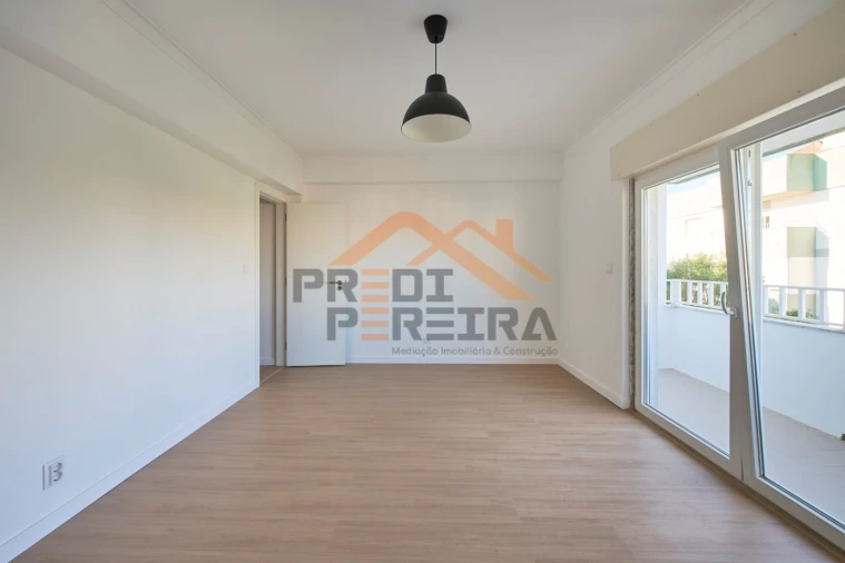 Apartamento T3 para Venda em Odivelas Foto 20