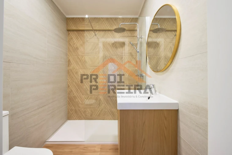 Apartamento T3 para Venda em Odivelas Foto 50
