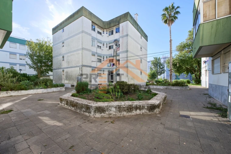 Apartamento T3 para Venda em Odivelas Foto 55