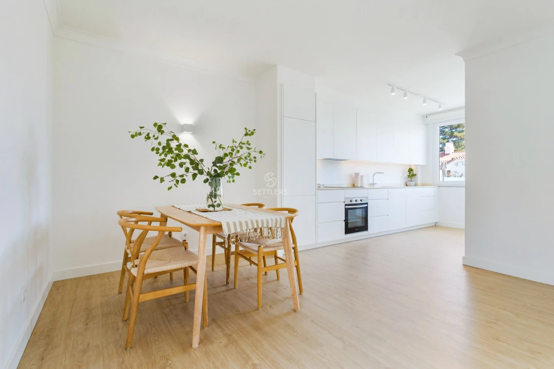 Apartamento T3 para Venda em Cascais e Estoril Foto 1