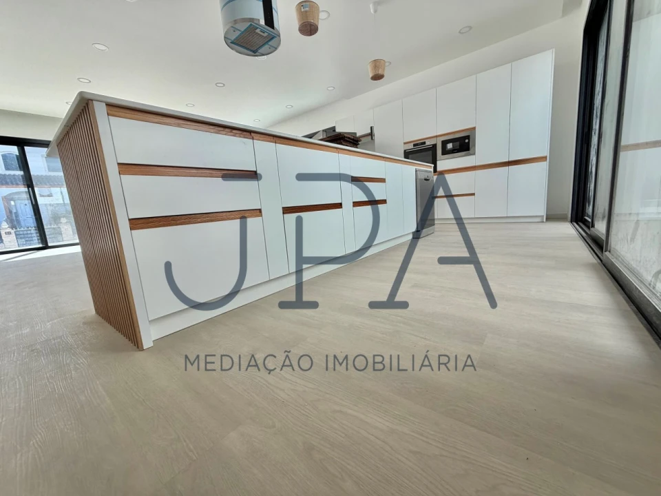 Moradia T3 para Venda em Castro Marim Foto 10