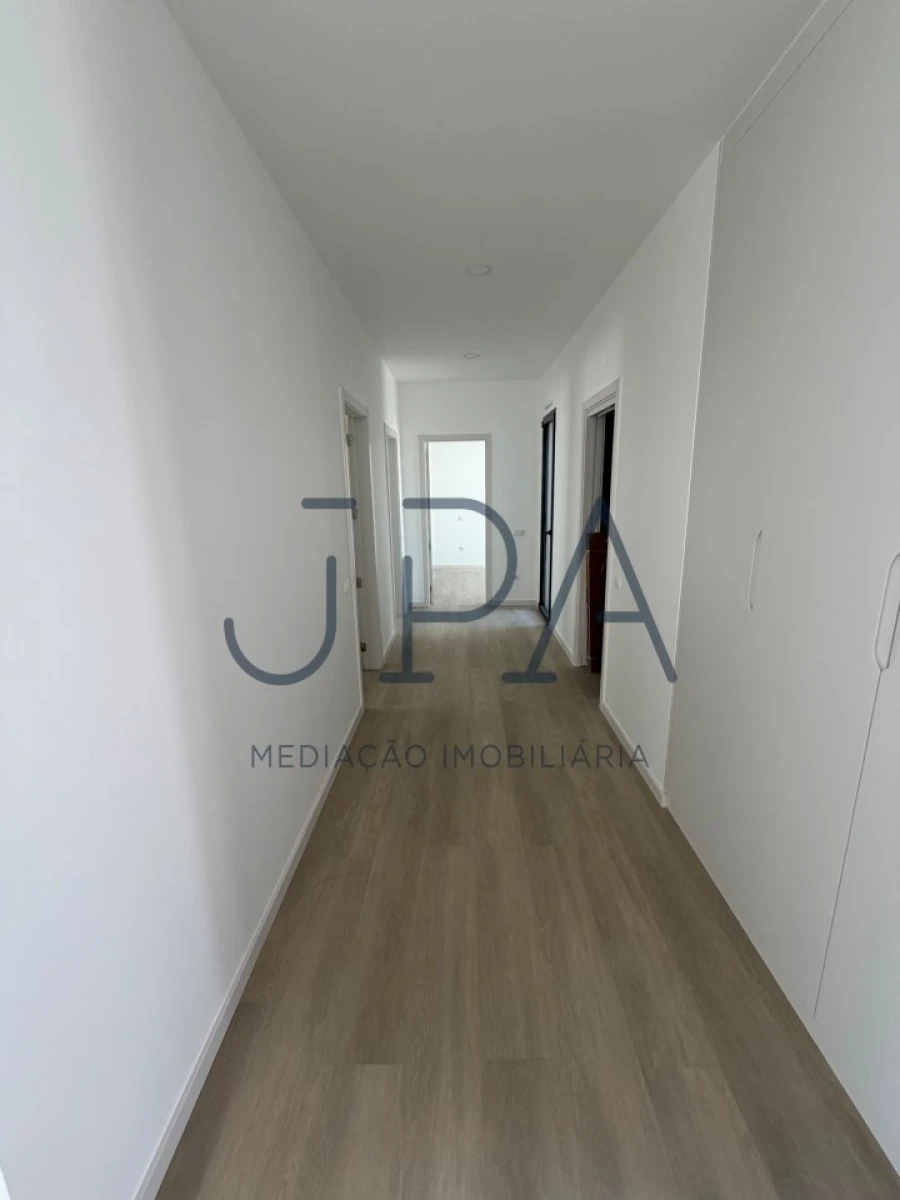 Moradia T3 para Venda em Castro Marim Foto 12