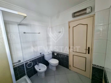 Apartamento T3 para Venda em Olhão