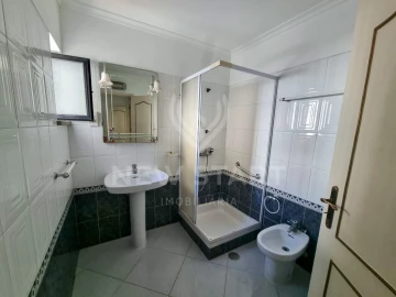 Apartamento T3 para Venda em Olhão