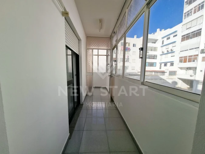 Apartamento T3 para Venda em Olhão Foto 14