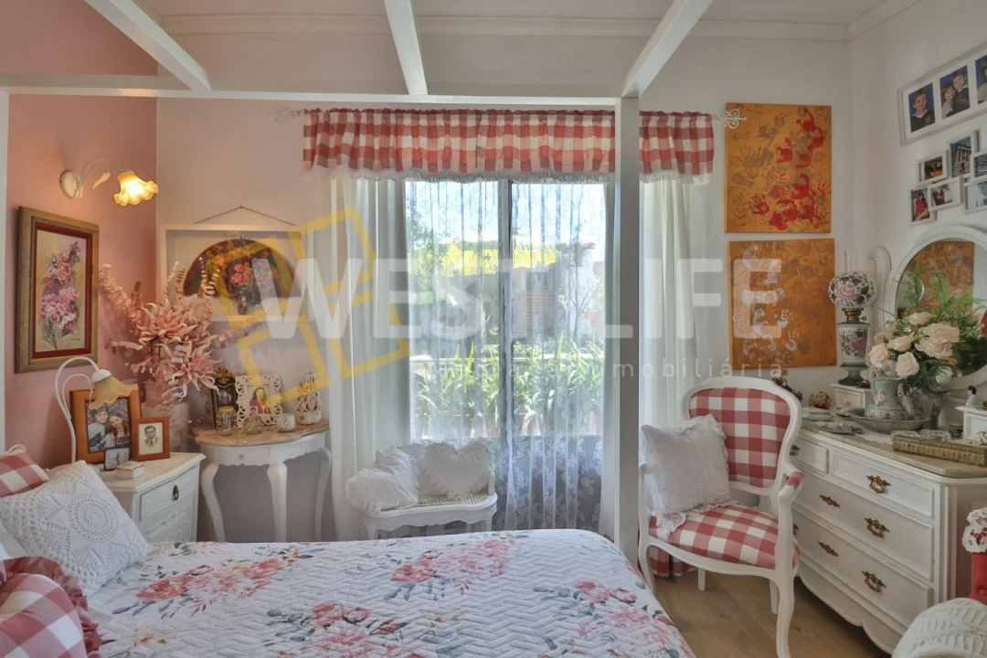 Moradia T4 para Venda em Ericeira Foto 37