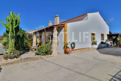 Moradia T4 para Venda em Ericeira
