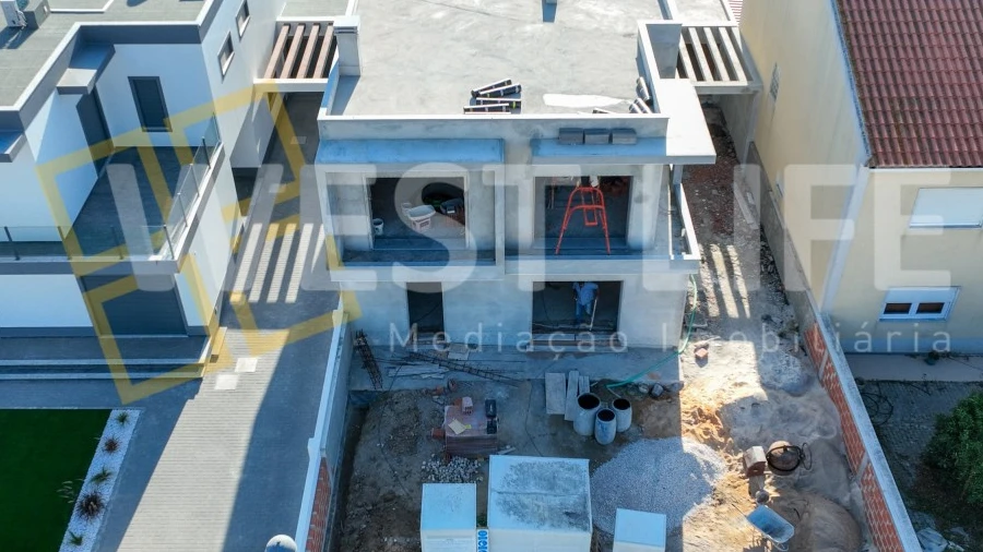 Moradia T4 para Venda em Ventosa