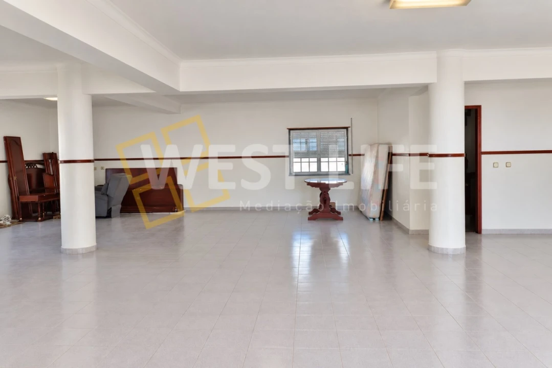 Moradia T5 para Arrendamento em São João das Lampas e Terrugem Foto 20