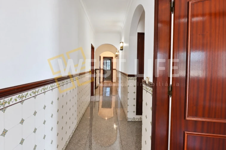 Moradia T5 para Arrendamento em São João das Lampas e Terrugem Foto 9
