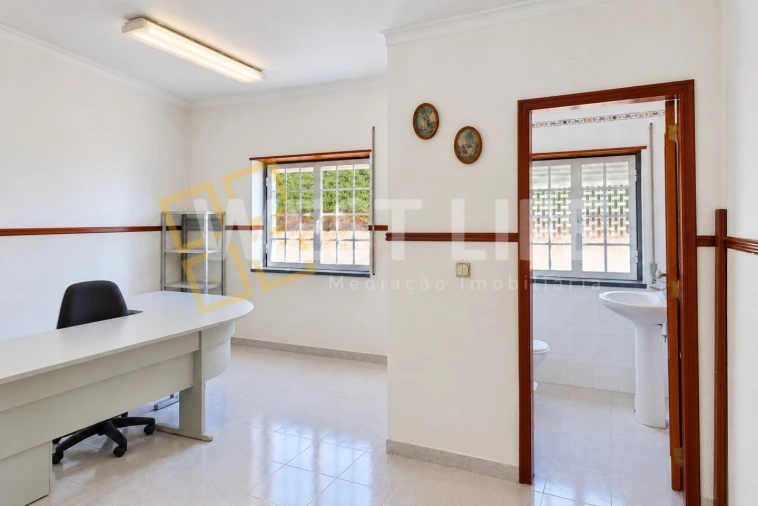 Moradia T5 para Arrendamento em São João das Lampas e Terrugem Foto 17