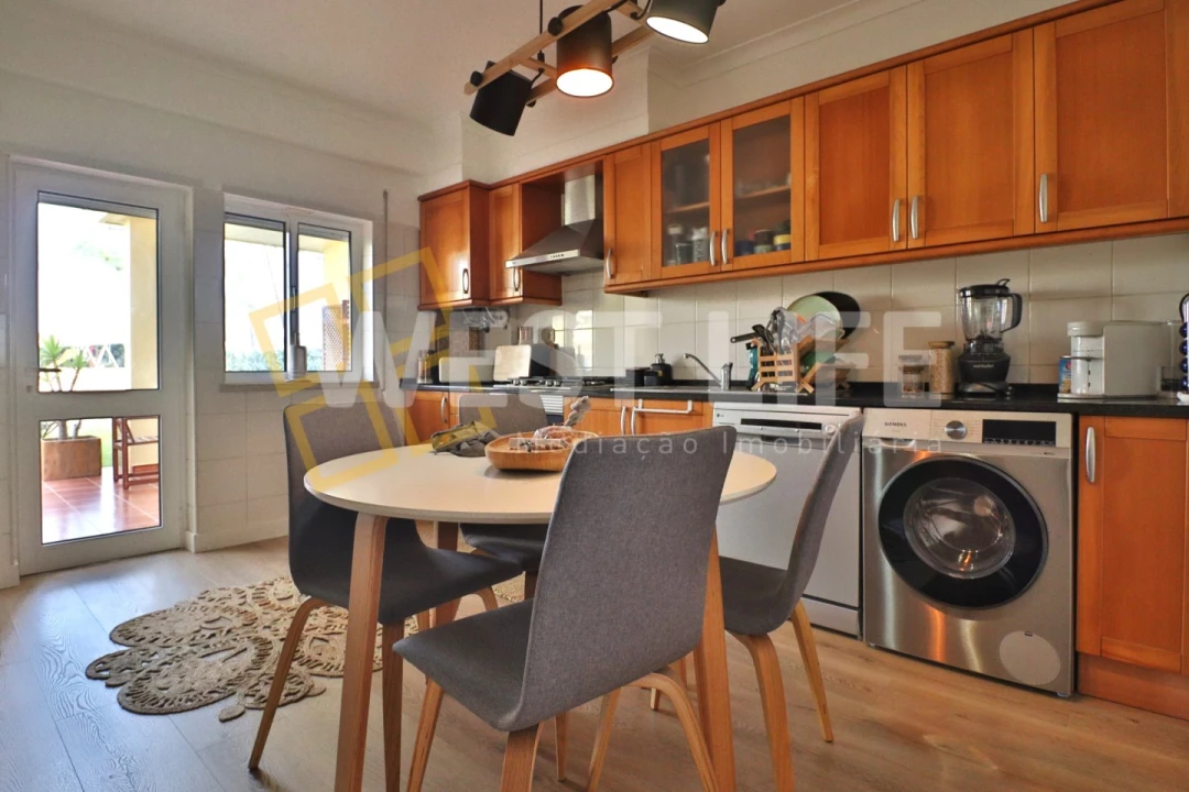 Apartamento T2 para Venda em A dos Cunhados e Maceira Foto 7