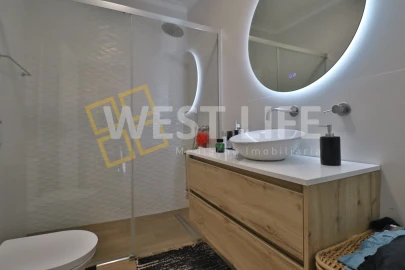 Apartamento T2 para Venda em A dos Cunhados e Maceira