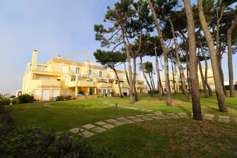 Apartamento T2 para Venda em A dos Cunhados e Maceira Foto 19