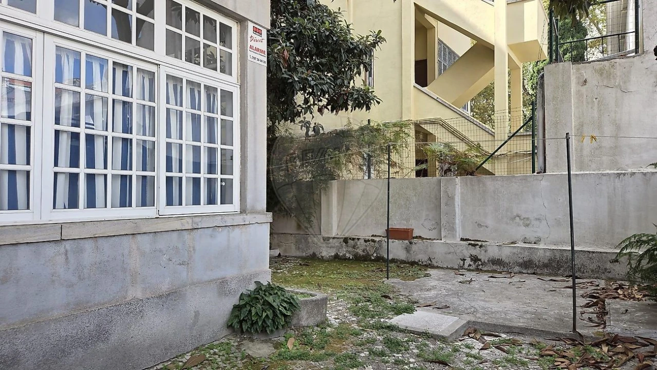 Apartamento T4 para Venda em Areeiro Foto 16