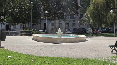 Apartamento T4 para Venda em Areeiro