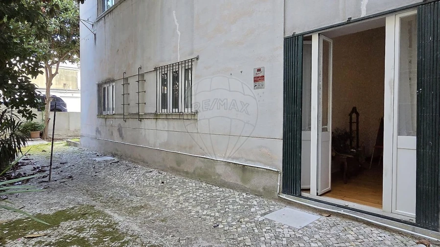 Apartamento T4 para Venda em Areeiro Foto 15