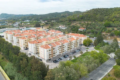 Apartamento T3 para Venda em Castanheira do Ribatejo e Cachoeiras
