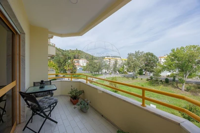 Apartamento T3 para Venda em Castanheira do Ribatejo e Cachoeiras