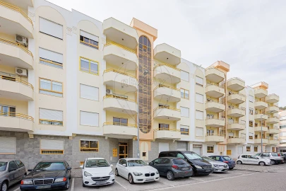 Apartamento T3 para Venda em Castanheira do Ribatejo e Cachoeiras