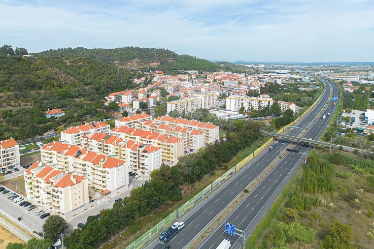 Apartamento T3 para Venda em Castanheira do Ribatejo e Cachoeiras Foto 22