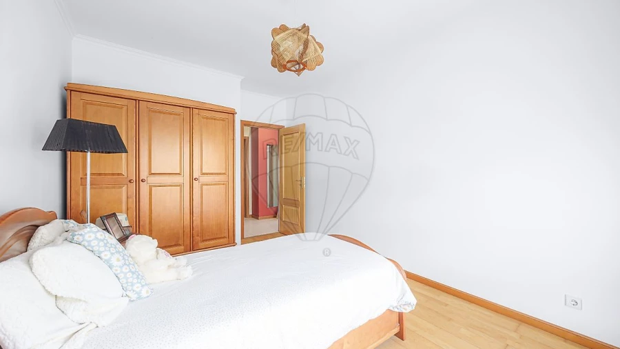 Apartamento T3 para Venda em Castanheira do Ribatejo e Cachoeiras