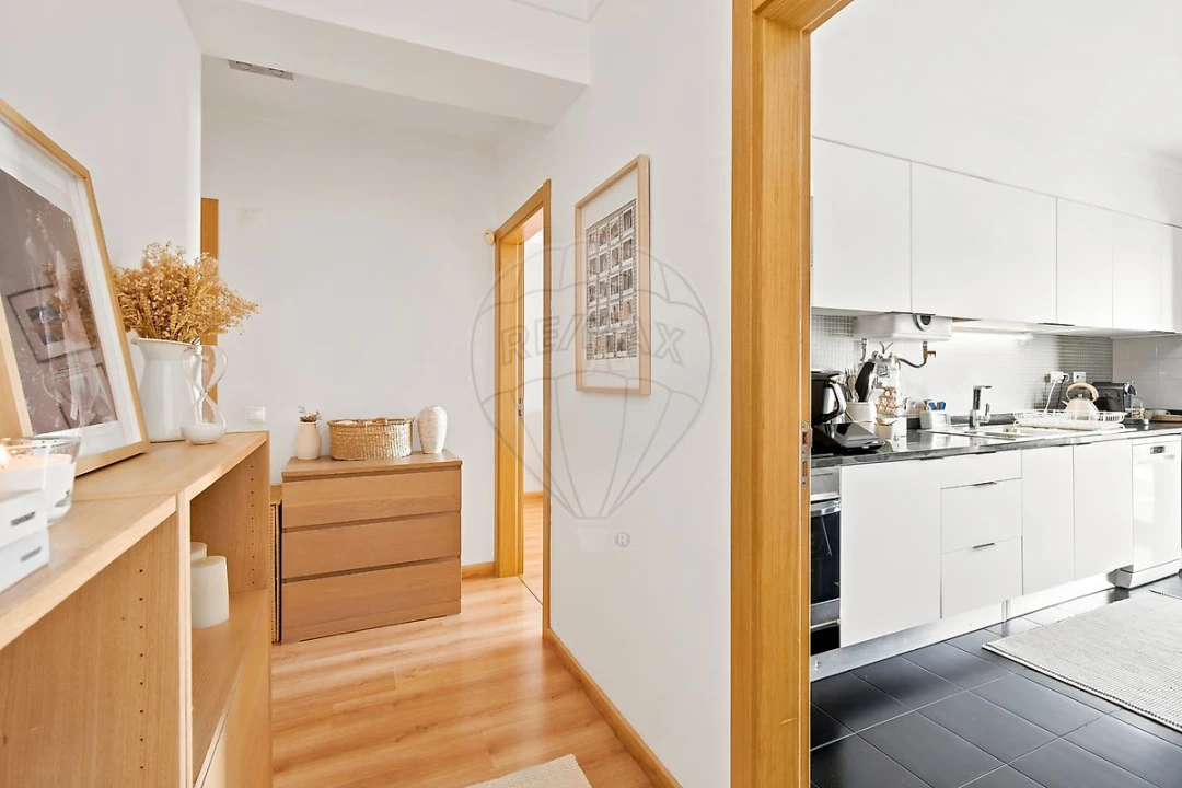 Apartamento T1 para Venda em Caparica e Trafaria Foto 5