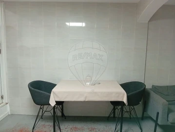 Moradia T1 para Arrendamento em Canidelo