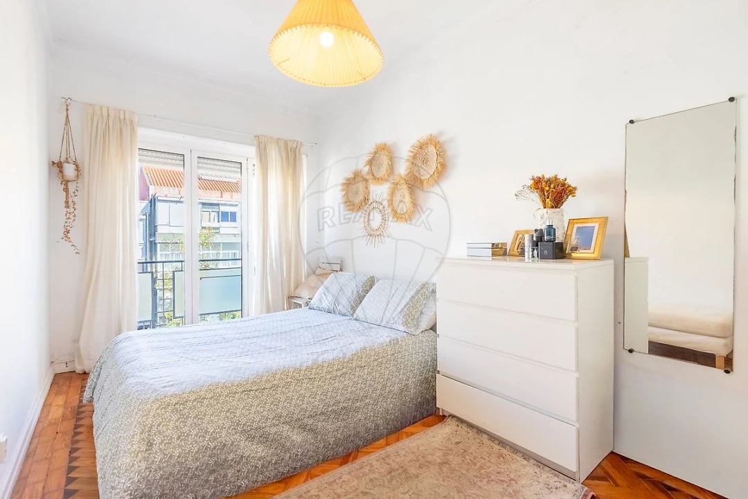 Apartamento T2 para Venda em Venteira Foto 12