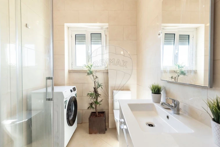 Apartamento T2 para Venda em Venteira Foto 10