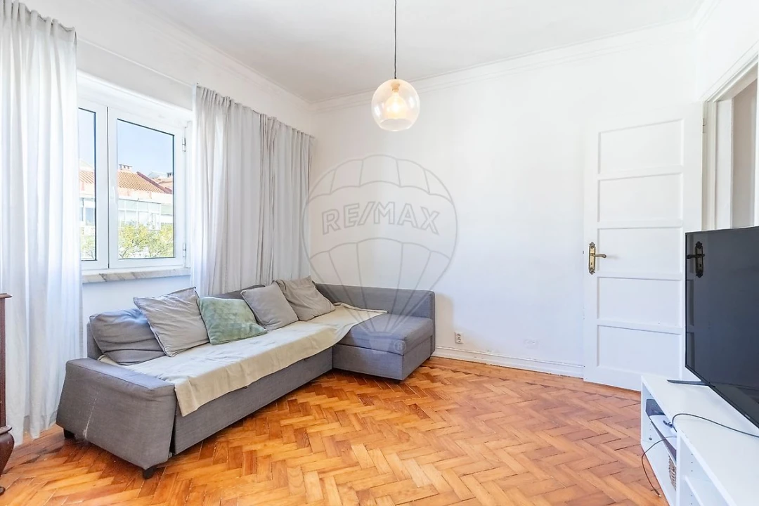 Apartamento T2 para Venda em Venteira Foto 1