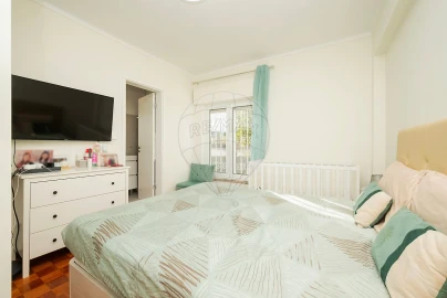Apartamento T3 para Venda em Póvoa de Santa Iria e Forte da Casa