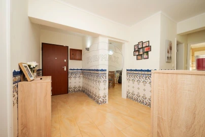 Apartamento T3 para Venda em Póvoa de Santa Iria e Forte da Casa