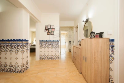 Apartamento T3 para Venda em Póvoa de Santa Iria e Forte da Casa