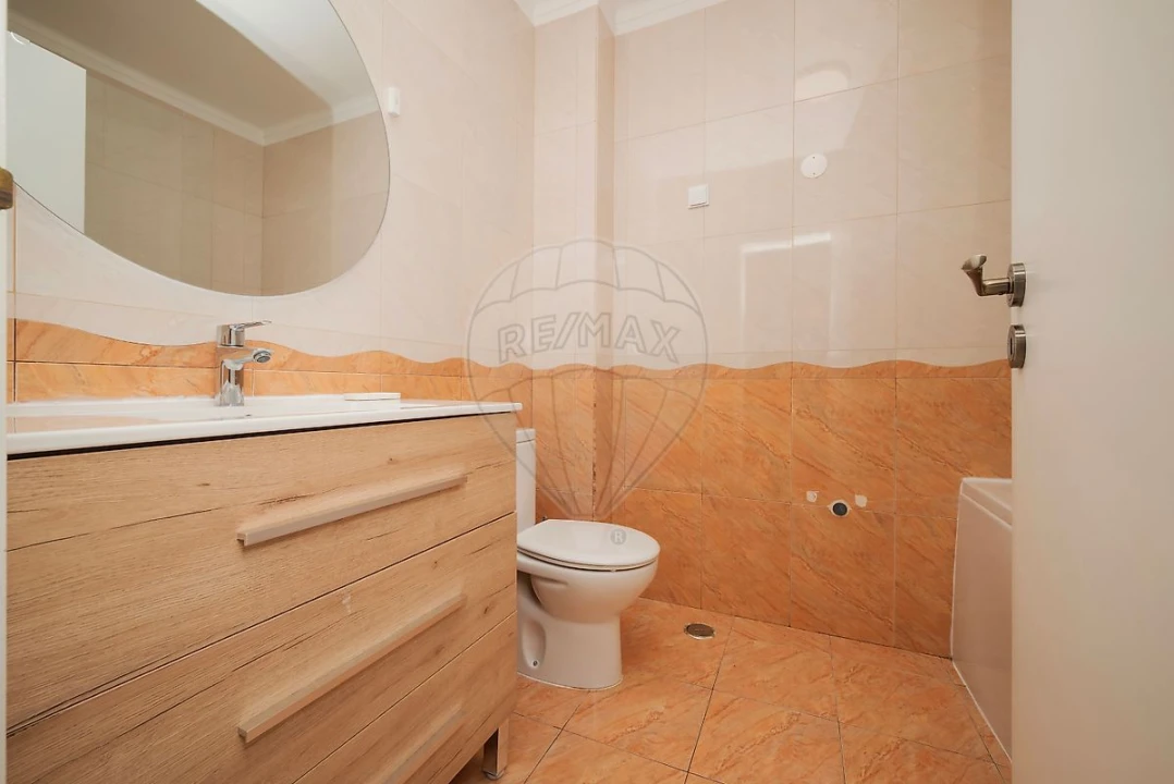 Apartamento T3 para Venda em Póvoa de Santa Iria e Forte da Casa Foto 18