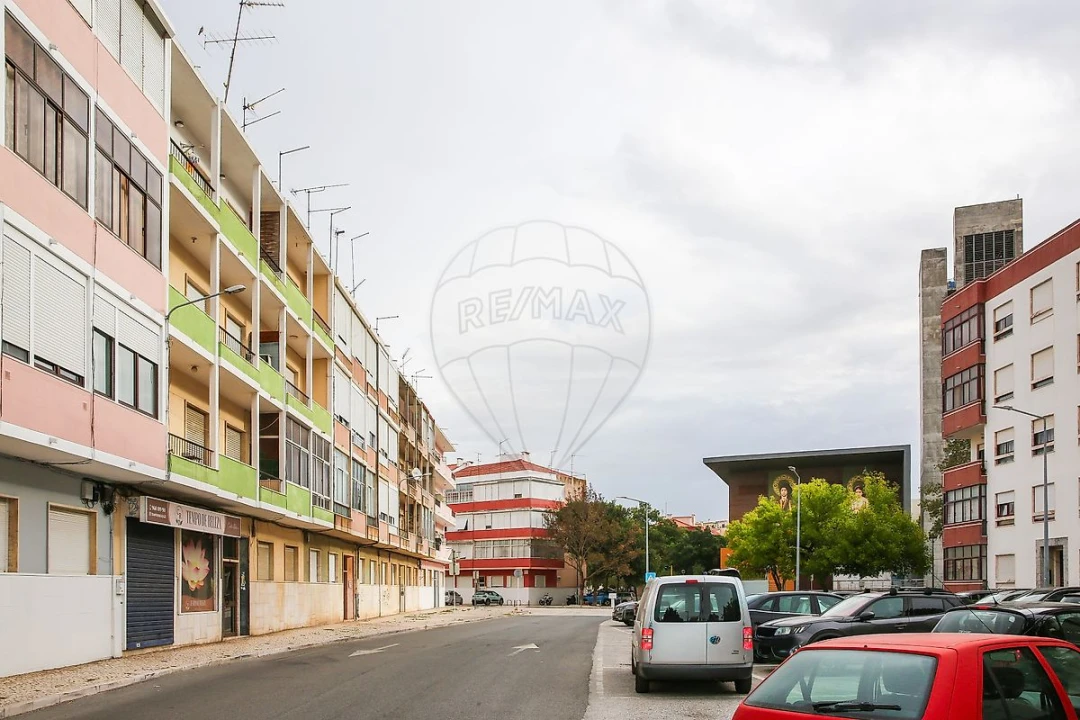 Apartamento T2 para Venda em Alverca do Ribatejo e Sobralinho Foto 19