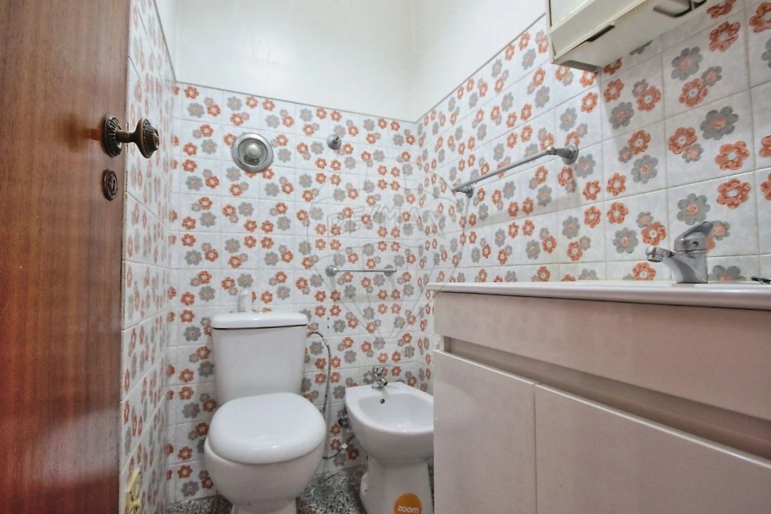 Apartamento T3 para Venda em Santa Iria de Azoia, São João da Talha e Bobadela Foto 16